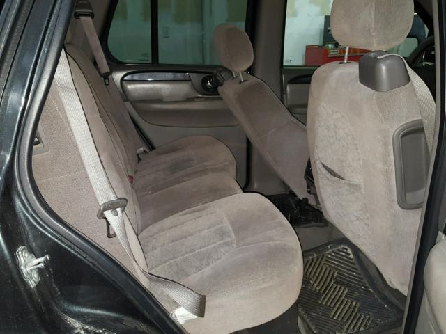 1GKDT13S742329384 - 2004 GMC ENVOY GRAY photo 6