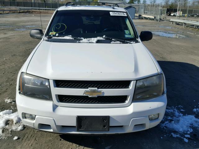 1GNDT13S562172685 - 2006 CHEVROLET TRAILBLAZE WHITE photo 9