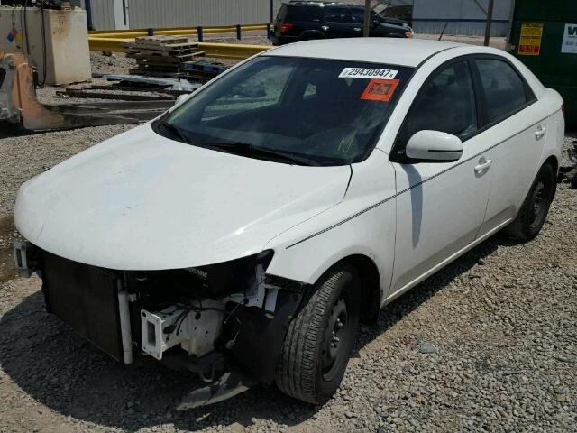 KNAFU4A27C5644119 - 2012 KIA FORTE EX WHITE photo 2