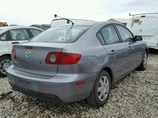 JM1BK32F561460070 - 2006 MAZDA 3 I GRAY photo 4