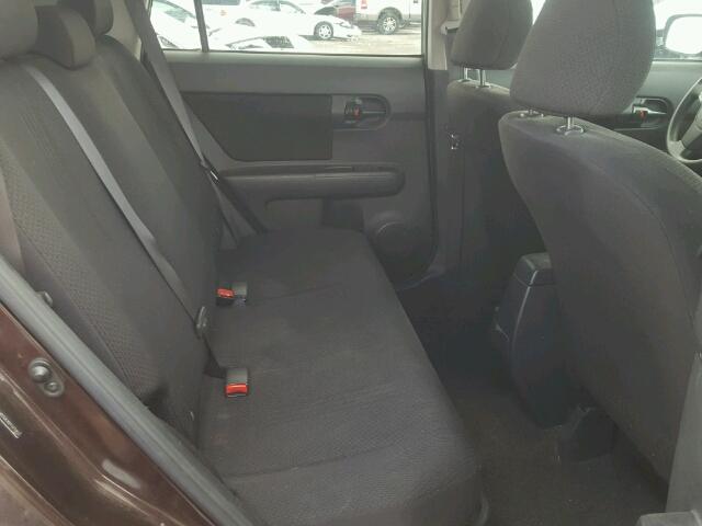 JTLKE50EX81027462 - 2008 TOYOTA SCION XB PURPLE photo 6