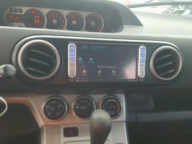 JTLKE50EX81027462 - 2008 TOYOTA SCION XB PURPLE photo 9