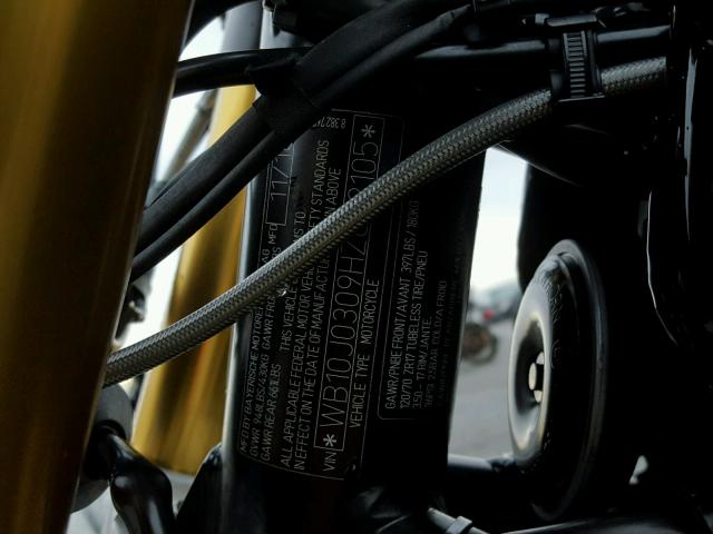 WB10J0309HZ698105 - 2017 BMW R NINE T SILVER photo 10