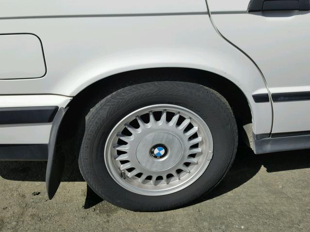 WBAHC1319LBC91059 - 1990 BMW 525 I WHITE photo 9