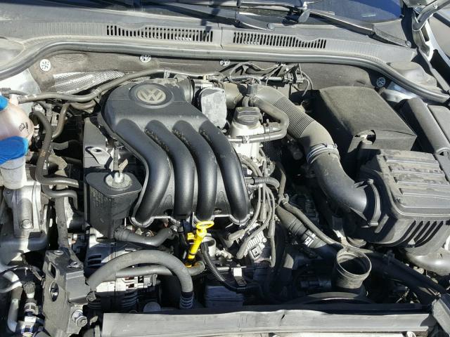 3VW2K7AJ8FM256389 - 2015 VOLKSWAGEN JETTA BASE 银色 照片 7