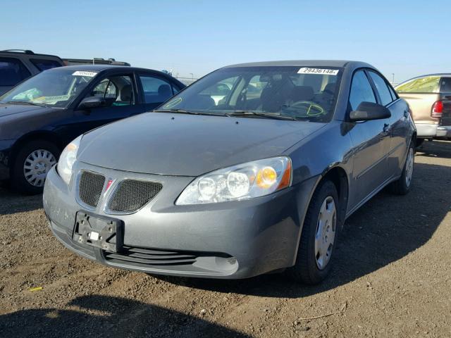 1G2ZF58B774251906 - 2007 PONTIAC G6 VALUE L GRAY photo 2