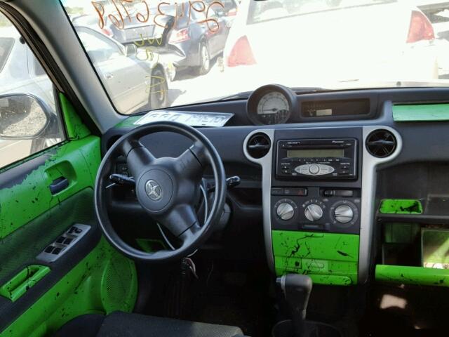 JTLKT324264074706 - 2006 TOYOTA SCION XB BLUE photo 9