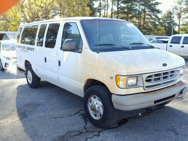 1FBSS31L1YHA01494 - 2000 FORD ECONOLINE WHITE photo 1