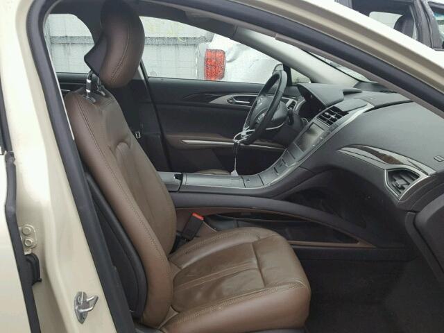 3LN6L2LU3ER824038 - 2014 LINCOLN MKZ HYBRID BEIGE photo 5