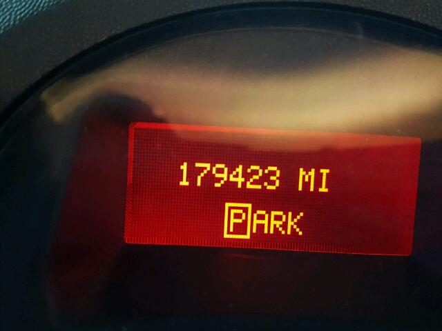 2G2WR524951268431 - 2005 PONTIAC GRAND PRIX Gümüş foto 8