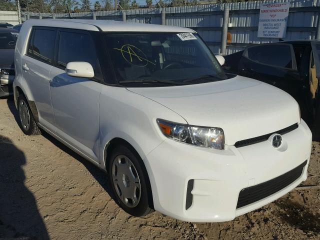 JTLZE4FE0B1135029 - 2011 TOYOTA SCION XB WHITE photo 1