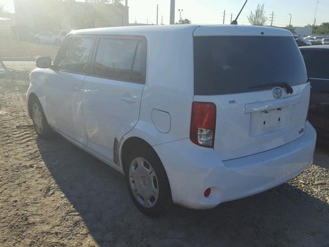 JTLZE4FE0B1135029 - 2011 TOYOTA SCION XB WHITE photo 3