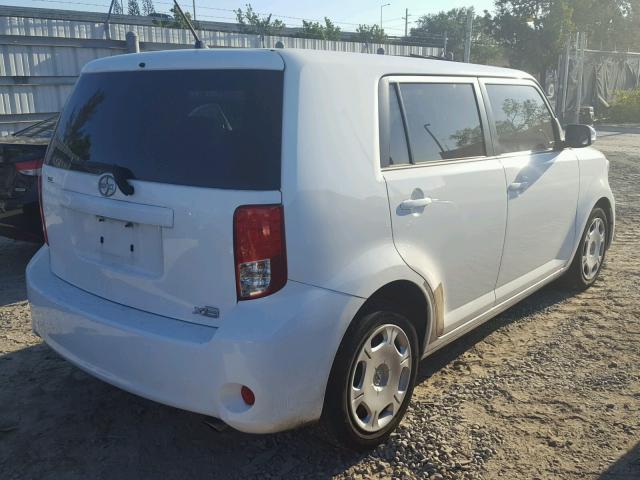 JTLZE4FE0B1135029 - 2011 TOYOTA SCION XB WHITE photo 4