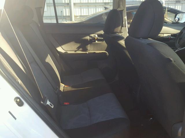 JTLZE4FE0B1135029 - 2011 TOYOTA SCION XB WHITE photo 6