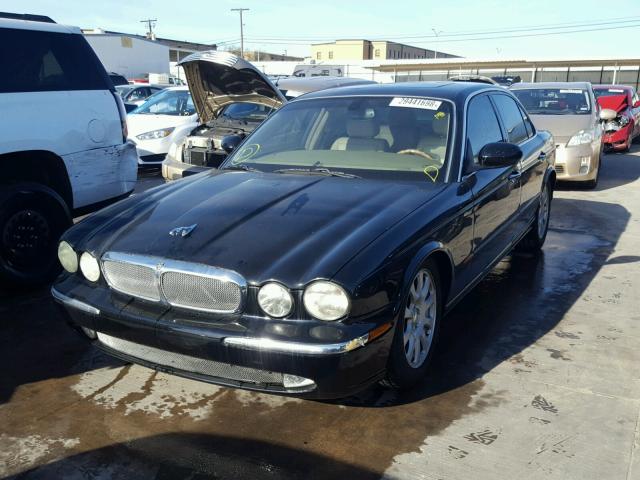 SAJWA71CX4SG32737 - 2004 JAGUAR XJ8 BLACK photo 2