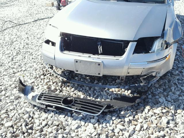 WVWWH63B03E011042 - 2003 VOLKSWAGEN PASSAT GLX 灰色 照片 9