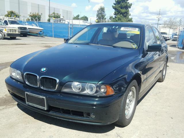 WBADT43421GF56981 - 2001 BMW 525 I AUTO GREEN photo 2