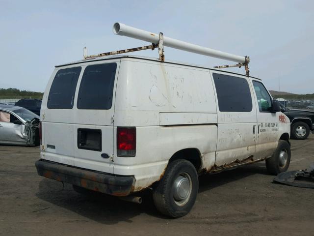 1FTNE24243HB91135 - 2003 FORD ECONOLINE WHITE photo 4