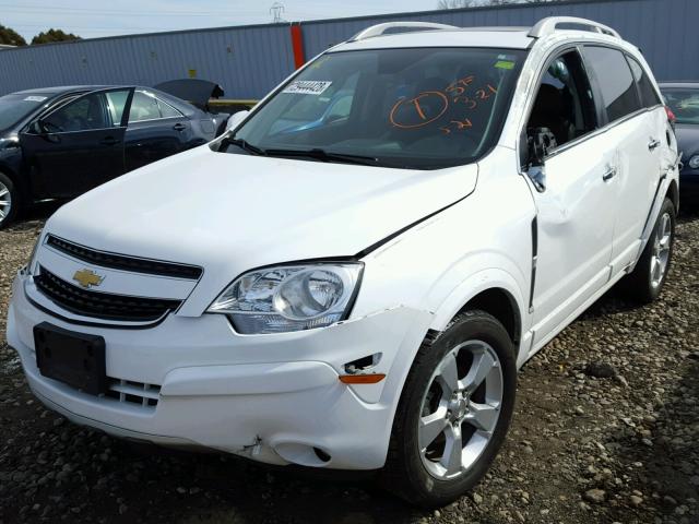 3GNAL4EKXES522171 - 2014 CHEVROLET CAPTIVA LT WHITE photo 2