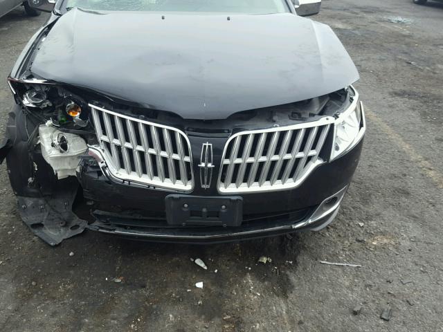 3LNHL2GCXCR817286 - 2012 LINCOLN MKZ BLACK photo 7