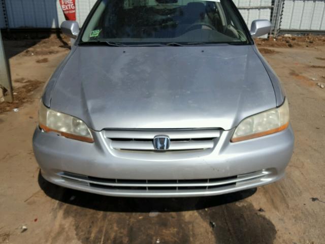 1HGCG66882A112956 - 2002 HONDA ACCORD EX SILVER photo 9