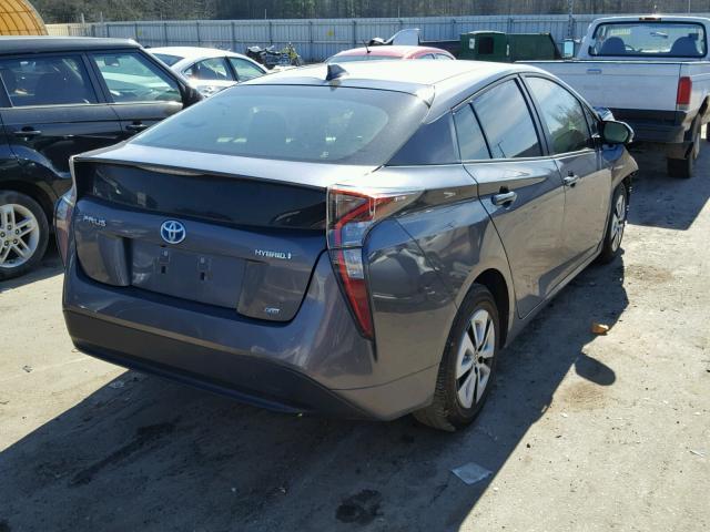 JTDKARFUXH3038771 - 2017 TOYOTA PRIUS GRAY photo 4