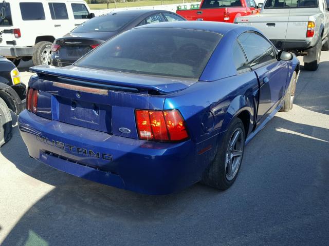 1FAFP404X2F157718 - 2002 FORD MUSTANG BLUE photo 4