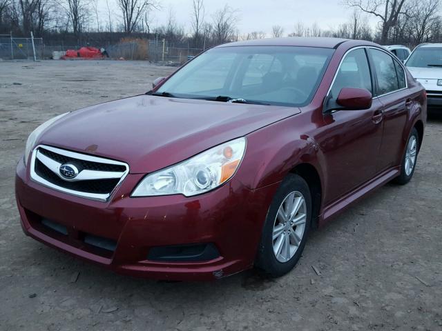 4S3BMCC60A3241216 - 2010 SUBARU LEGACY 2.5 RED photo 2