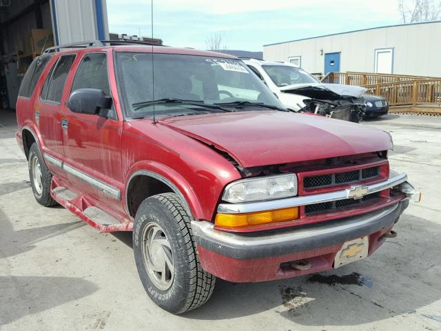 1GNDT13W912146280 - 2001 CHEVROLET BLAZER RED photo 1