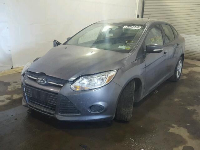 1FADP3F22EL232540 - 2014 FORD FOCUS SE GRAY photo 2