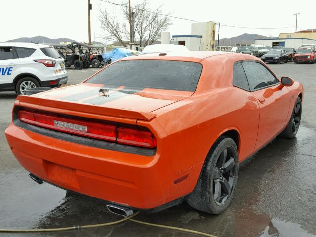 2C3CDYBT5DH736462 - 2013 DODGE CHALLENGER ORANGE photo 4