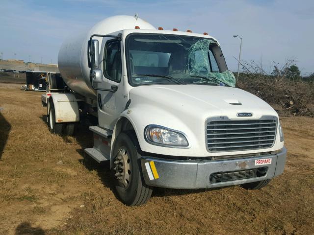 1FVACXDT4GHGZ7619 - 2016 FREIGHTLINER M2 106 MED WHITE photo 1