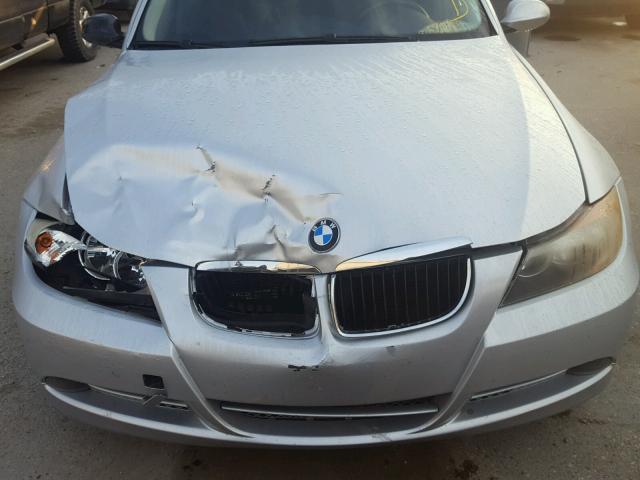 WBAVA33558K054192 - 2008 BMW 328 I SILVER photo 7