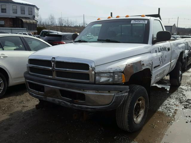 3B7KF26Z7YM221418 - 2000 DODGE RAM 2500 WHITE photo 2