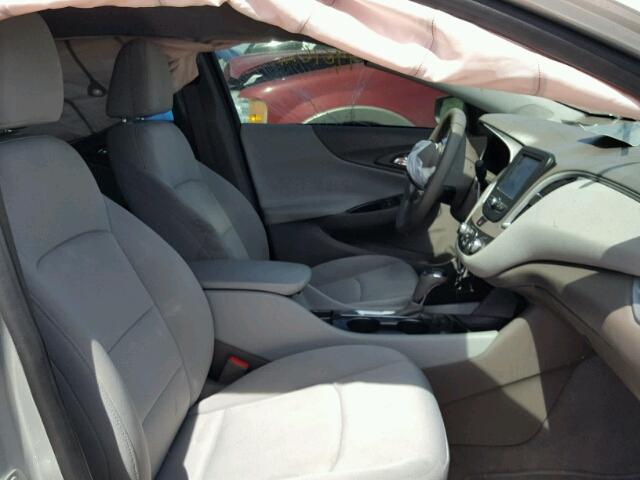 1G1ZB5ST4GF196627 - 2016 CHEVROLET MALIBU LS ვერცხლისფერი ფოტო 5