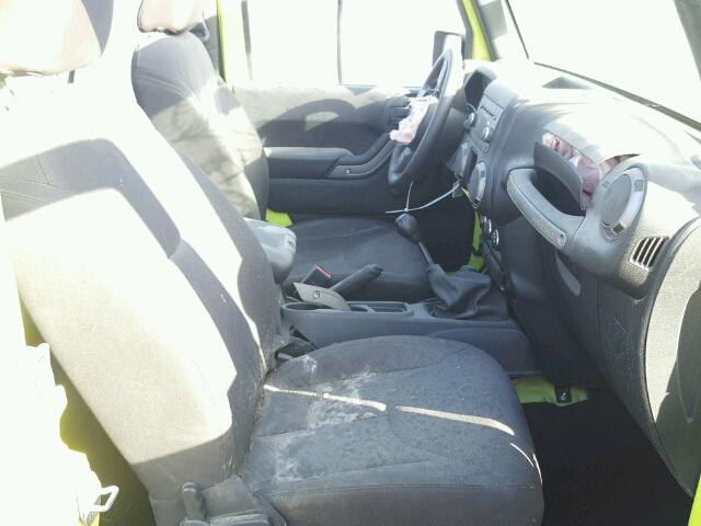 1C4AJWAG3GL278108 - 2016 JEEP WRANGLER S GREEN photo 5