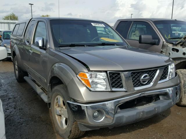 1N6AD06W26C429939 - 2006 NISSAN FRONTIER K GRAY photo 1