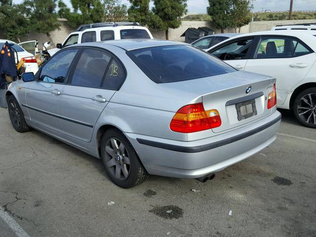 WBAAZ33493KP79138 - 2003 BMW 325 I SILVER photo 3