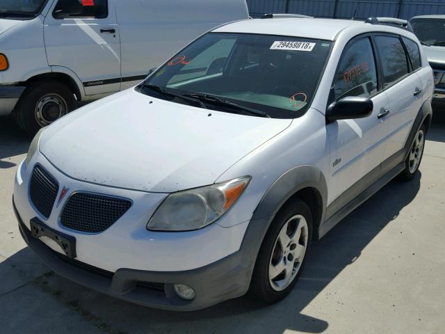 5Y2SL63845Z467011 - 2005 PONTIAC VIBE WHITE photo 2