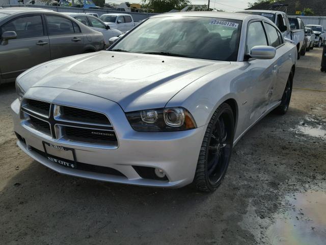 2C3CDXCT6CH137903 - 2012 DODGE CHARGER R/ SILVER photo 2