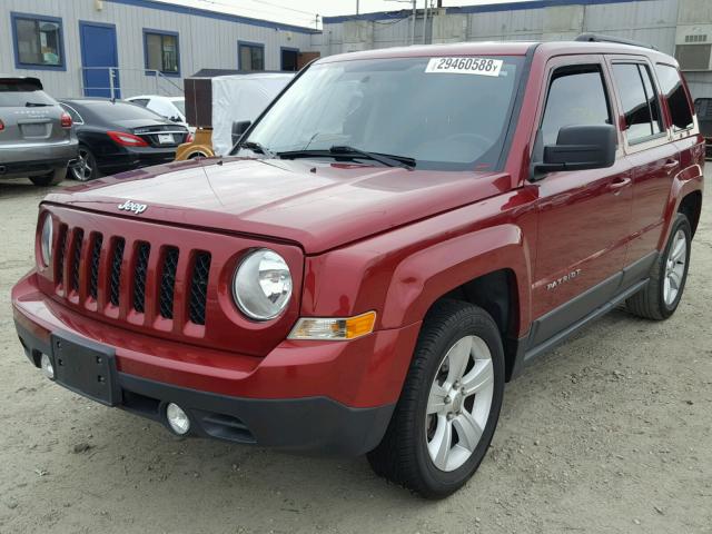 1C4NJPFB5DD178005 - 2013 JEEP PATRIOT LA RED photo 2