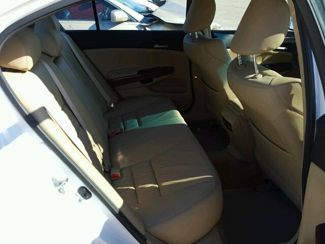 1HGCP3F89BA026392 - 2011 HONDA ACCORD EX- WHITE photo 6