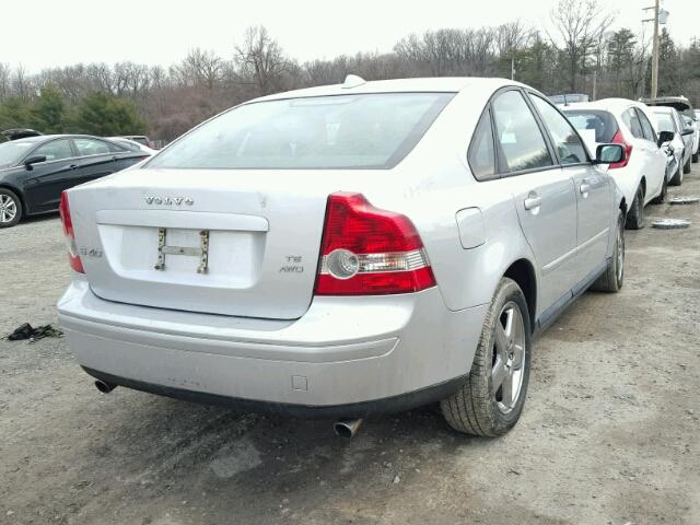 YV1MH682762160130 - 2006 VOLVO S40 T5 SILVER photo 4