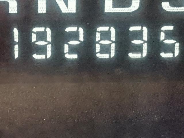 1G1NE52J9Y6171969 - 2000 CHEVROLET MALIBU LS შავი ფოტო 8