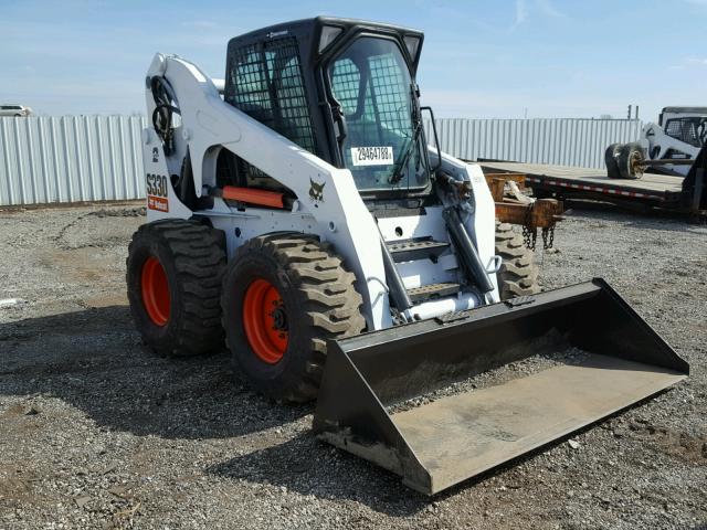 A5HA35476 - 2010 BOBCAT S330 WHITE photo 1