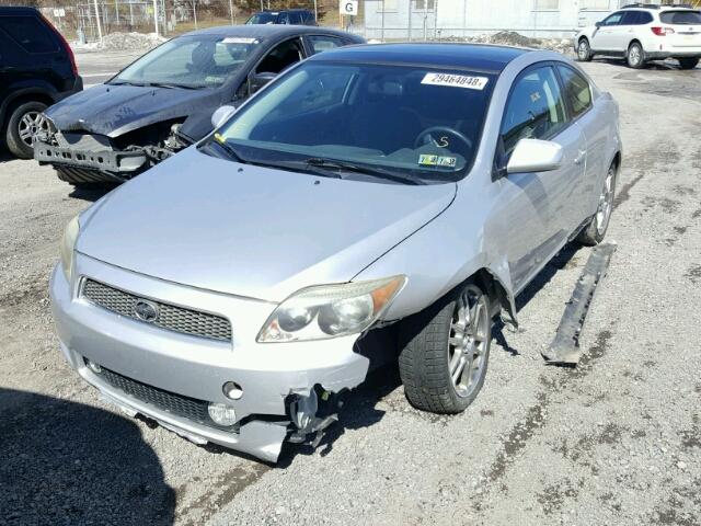 JTKDE177370171128 - 2007 SCION TC SILVER photo 2