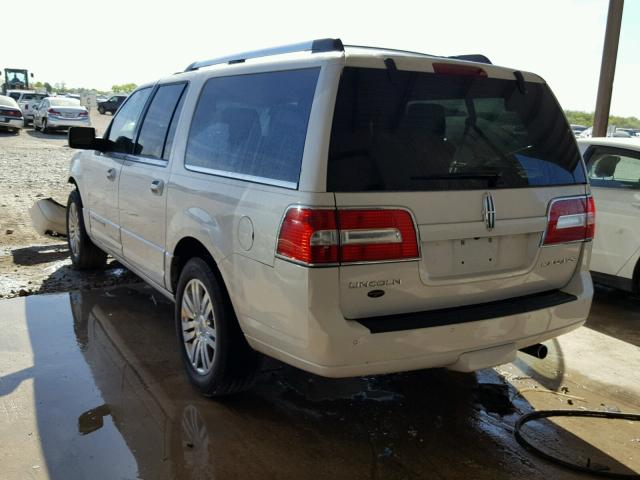 5LMJJ3H53BEJ00384 - 2011 LINCOLN NAVIGATOR 白色 照片 3