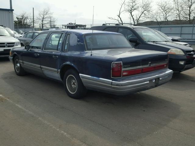 1LNCM82FXLY800713 - 1990 LINCOLN TOWN CAR S BLUE photo 3