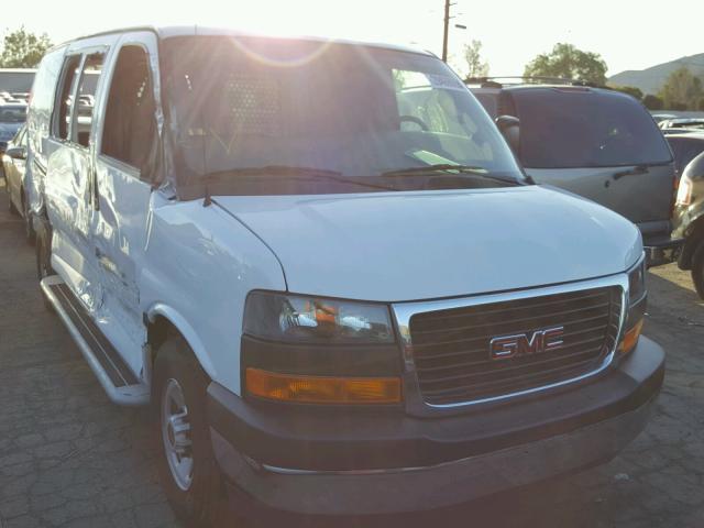 1GTW7AFF2H1914165 - 2017 GMC SAVANA G25 WHITE photo 1