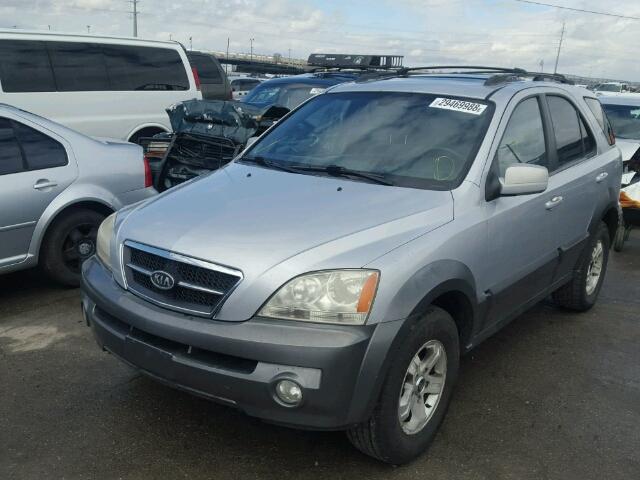 KNDJD733755395442 - 2005 KIA SORENTO EX SILVER photo 2